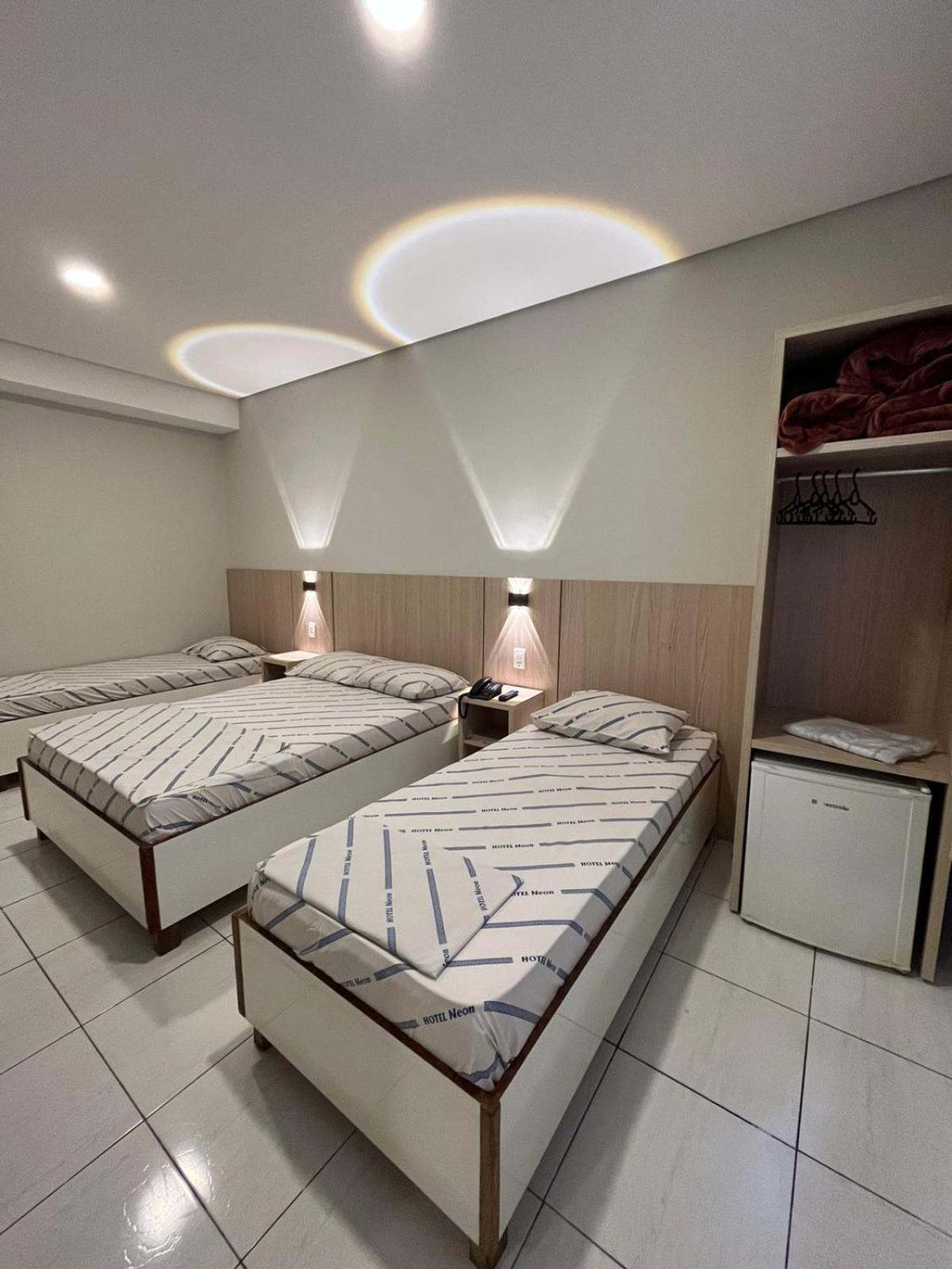 Hotel Neon - Proximo A 25 De Marco, Bom Retiro E Bras, A 2Min Do Mirante Sampa Sky E Pista De Skate Anhangabau São Paulo Exteriör bild